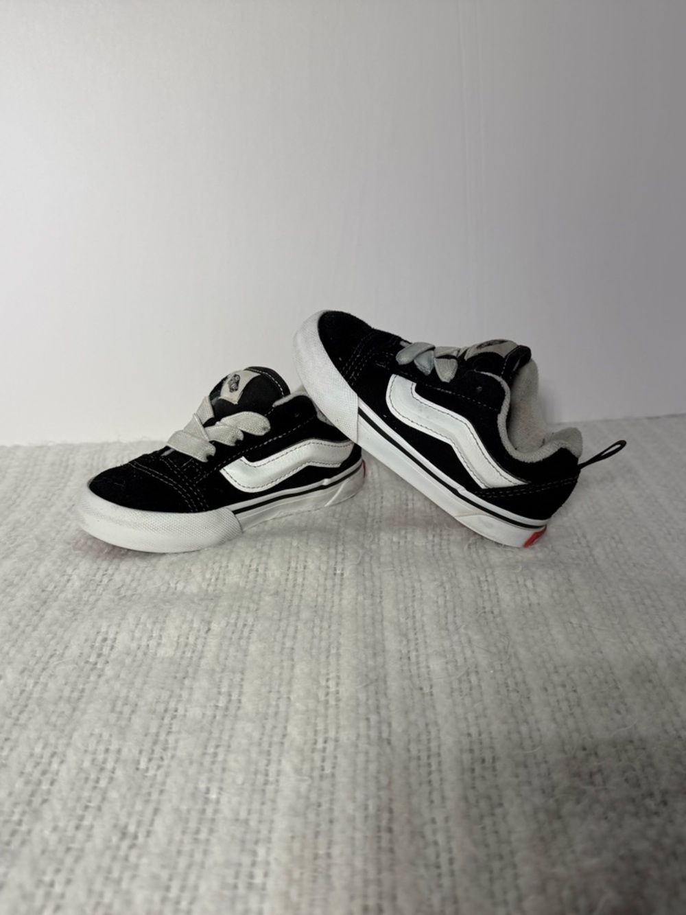 🖤 Vans Old Skool Toddler Sneakers | Black & White Classic 🤍